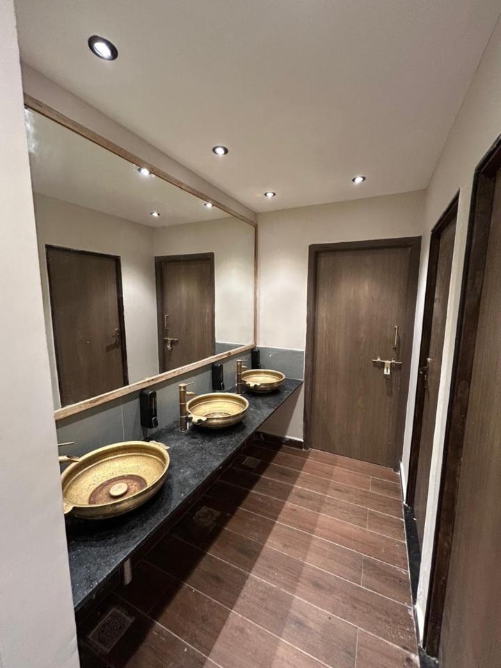 מהבליפורם Hotel Kalos מראה חיצוני תמונה